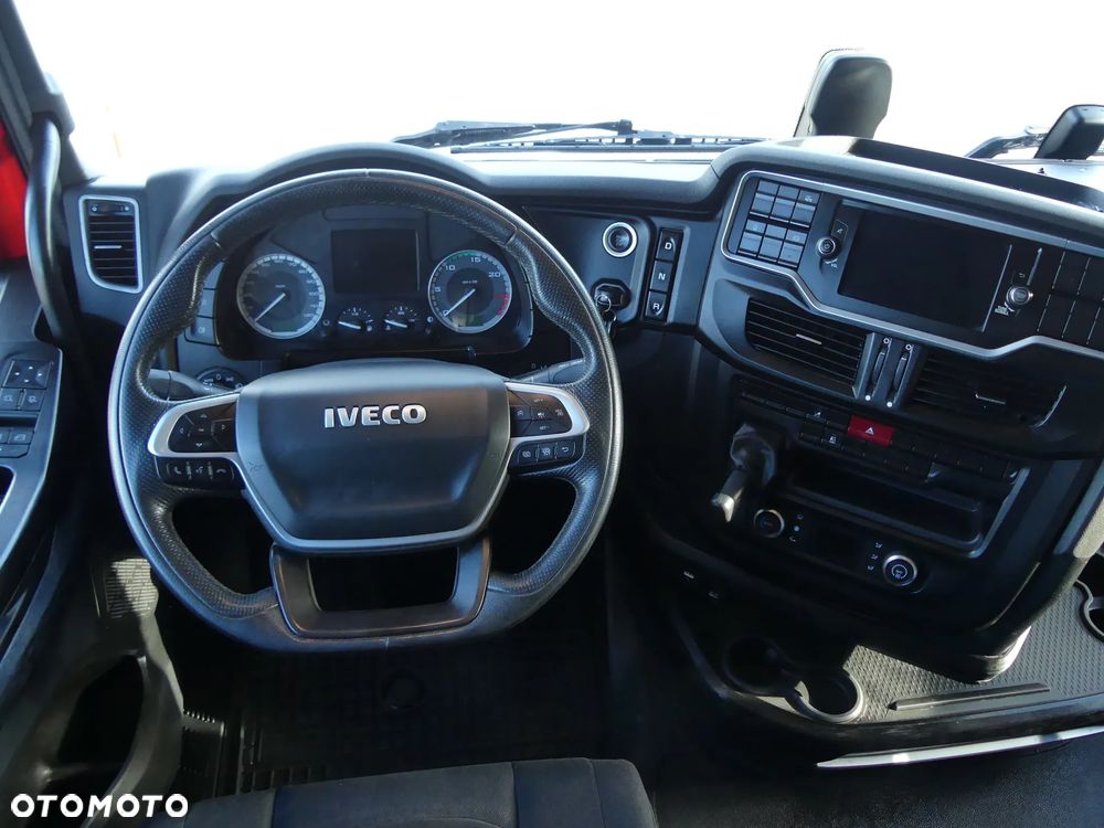 Iveco S WAY 460 / EURO 6 / NISKI PRZEBIEG / STANDARD / KLIMA POSTOJOWA - 32