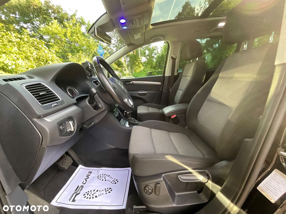 Volkswagen Sharan 2.0 TDI DSG BlueMotion Technology Highline - 21