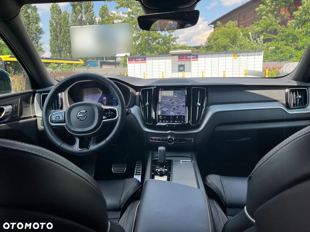 Volvo XC 60 B4 B R-Design - 11