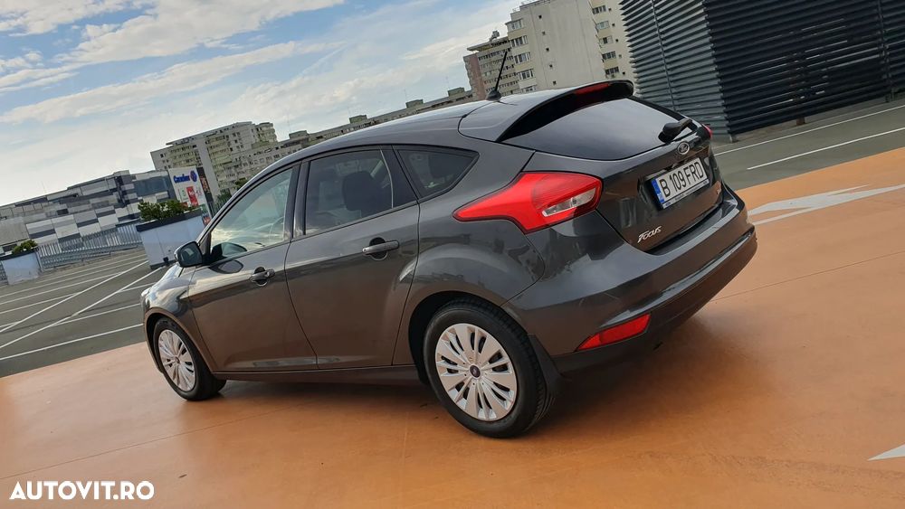 Ford Focus 1.0 EcoBoost Trend Edition - 17
