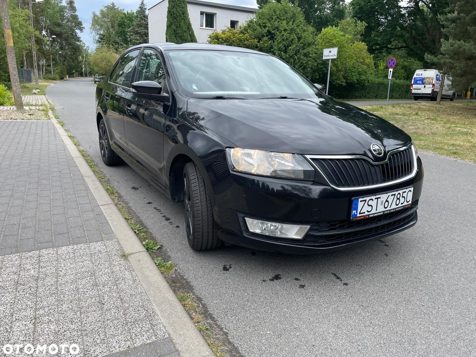 Skoda RAPID 1.2 TSI Drive DSG - 3