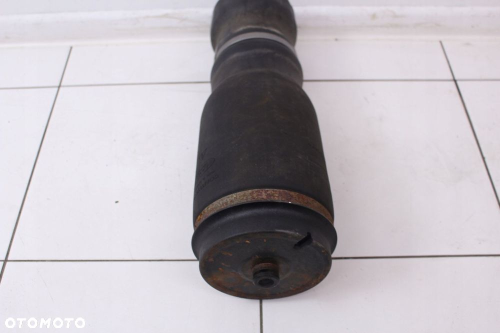 RANGE ROVER III L322 PODUSZKA MIECH TYŁ RKB500080 - 3