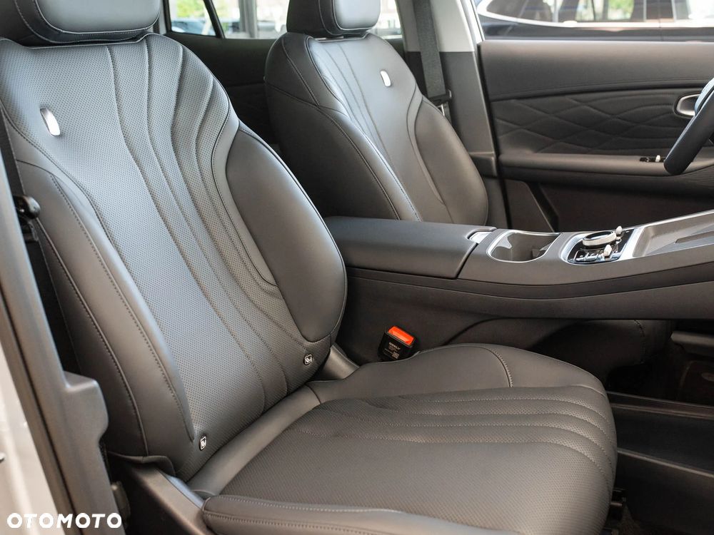 Geely Starray EM-i 1.5 PHEV Pro - 13
