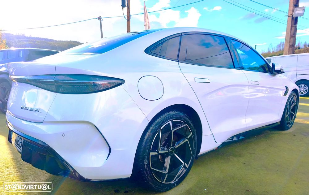 BYD Seal 82.5 kWh Design - 4