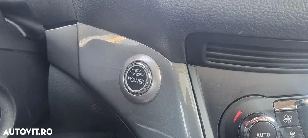 Ford Grand C-Max 2.0 TDCi Titanium - 11