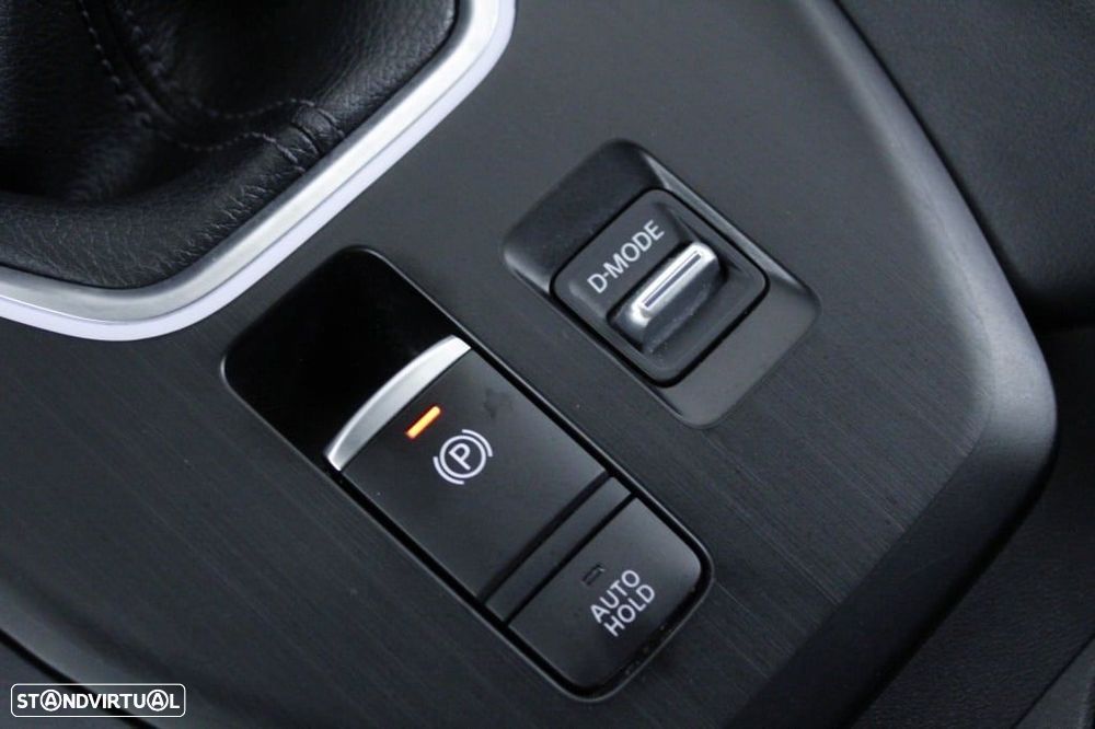 Nissan Qashqai 1.3 DIG-T N-Connecta LED - 31