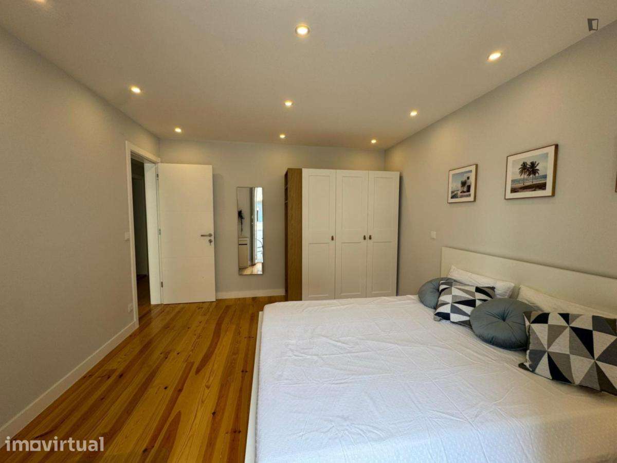 Quarto - localizado em Arroios Lisbon - Grande imagem: 3/9