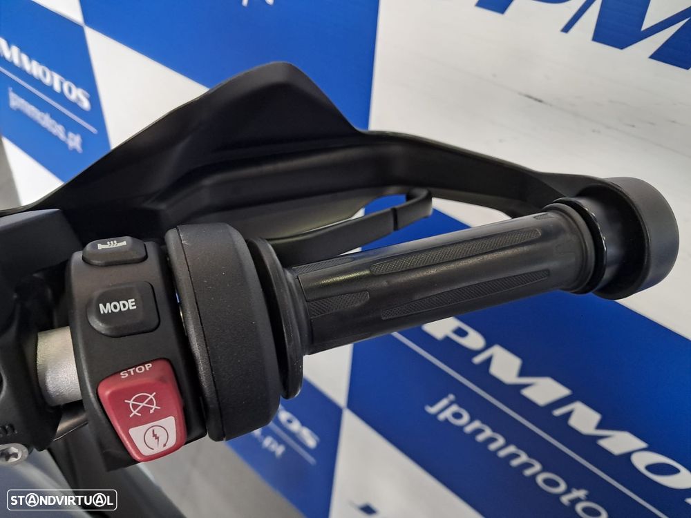 BMW R 1250 GS TRIPLE BLACK - 7