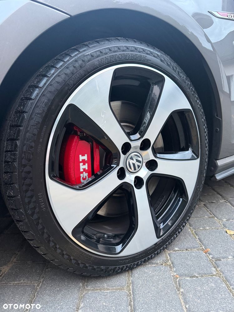 Volkswagen Golf 2.0 TSI BMT GTI Performance DSG - 38