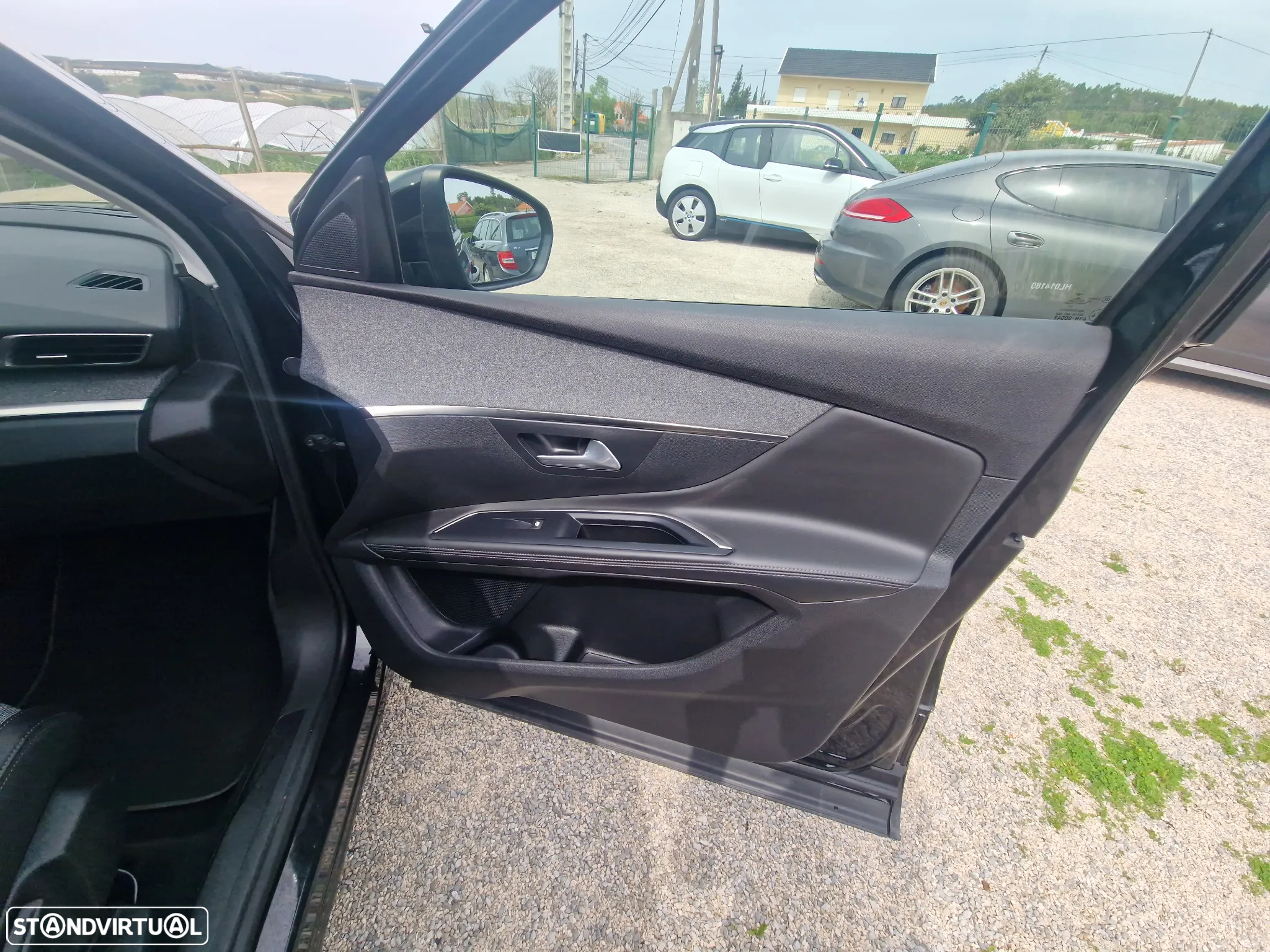 Peugeot 5008 1.6 BlueHDi Allure EAT6 J18 - 26