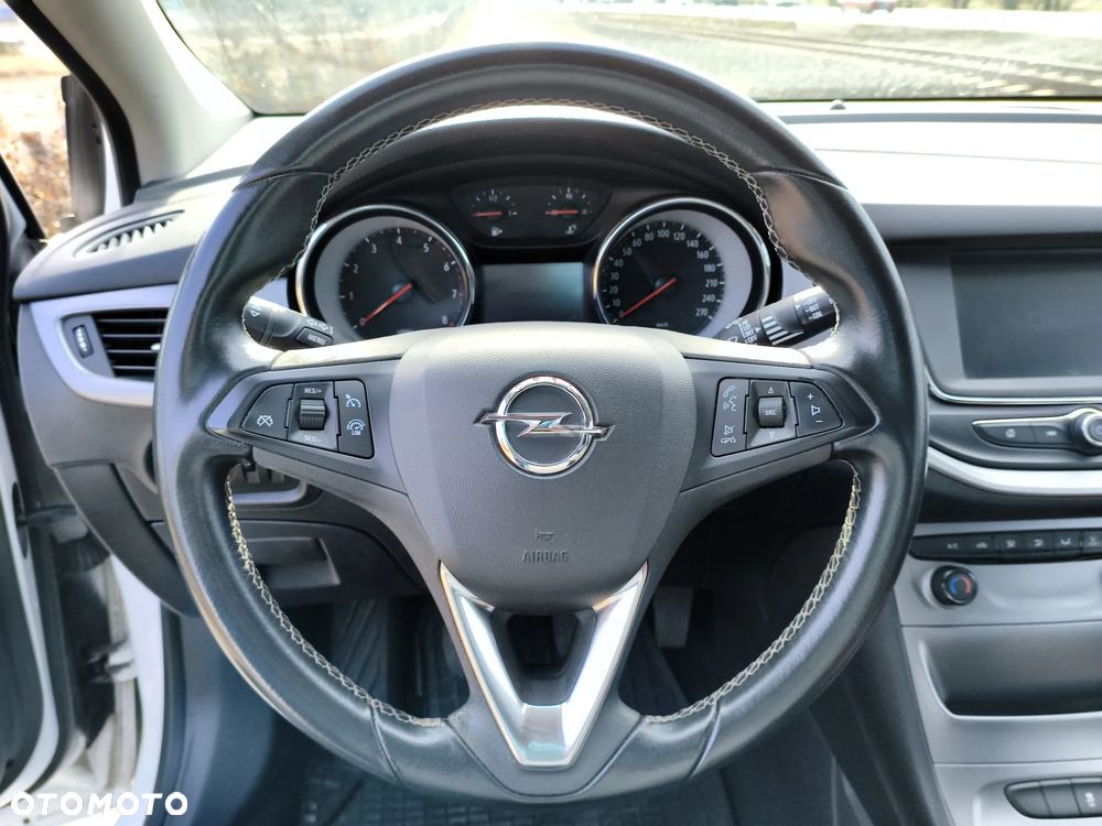 Opel Astra - 21