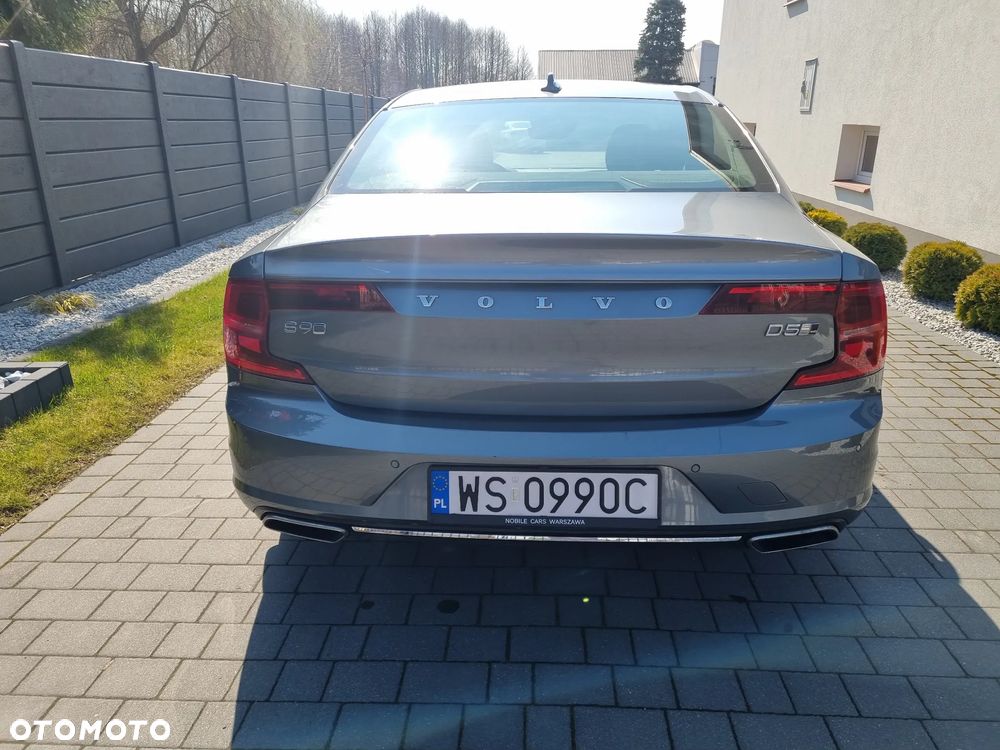 Volvo S90 D5 AWD Inscription - 4