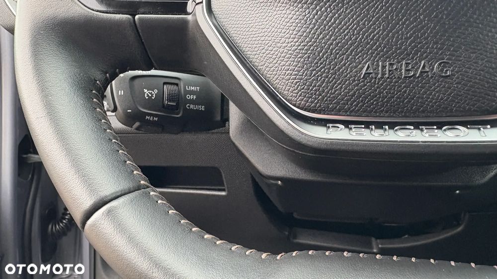 Peugeot 3008 - 20