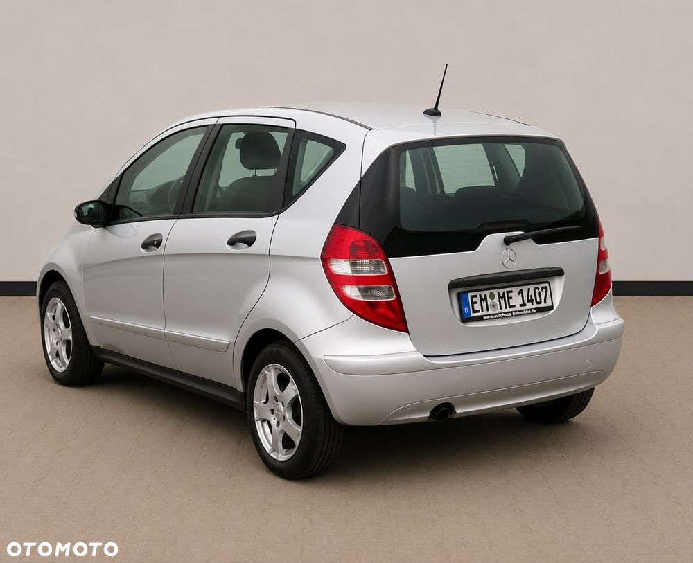 Mercedes-Benz Klasa A 180 Autotronic Avantgarde - 3
