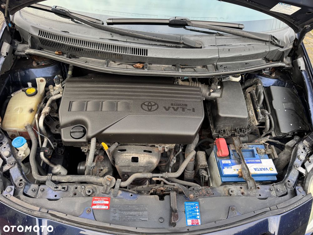 Toyota Auris 1.33 VVT-i - 17