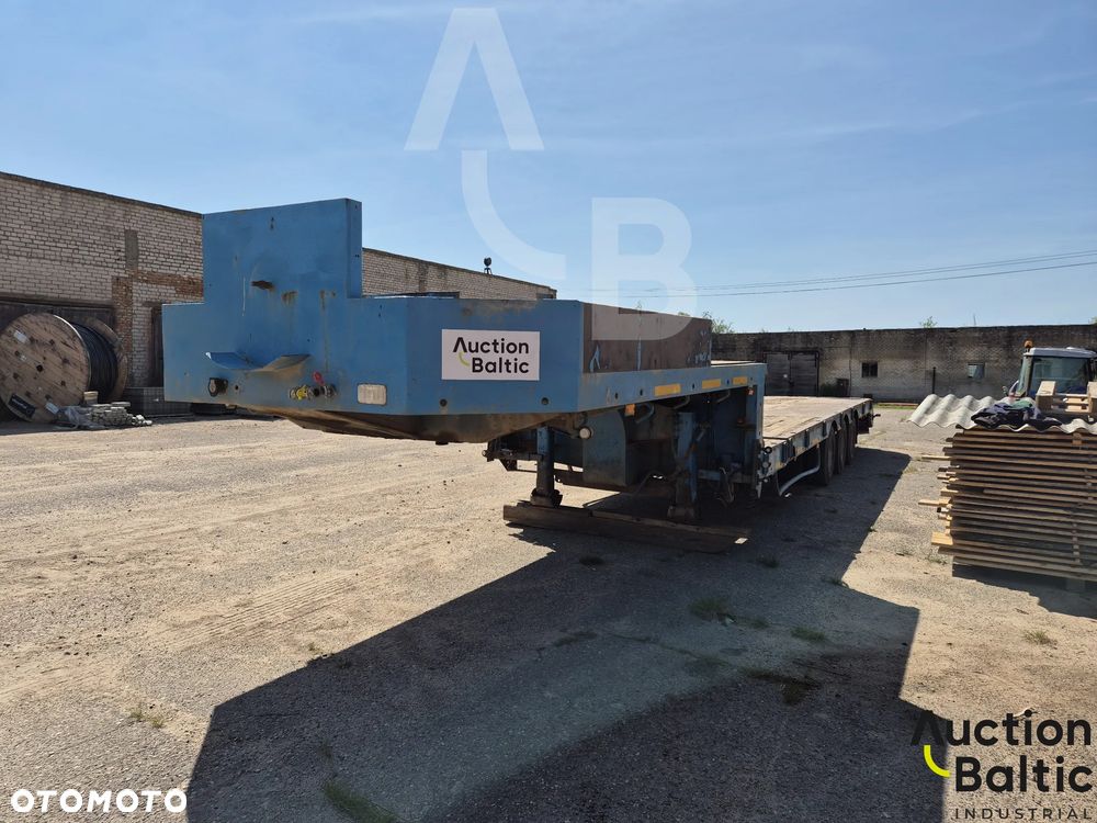 Broshuis - 3