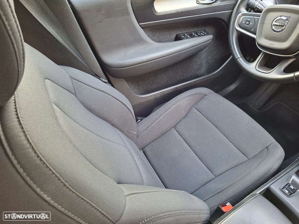 Volvo C40 - 12
