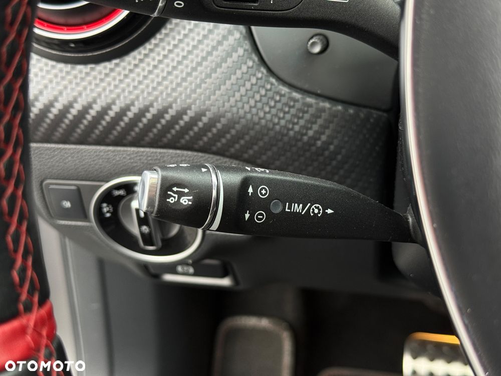 Mercedes-Benz Klasa A AMG 45 4Matic AMG Speedshift 7G-DCT - 18