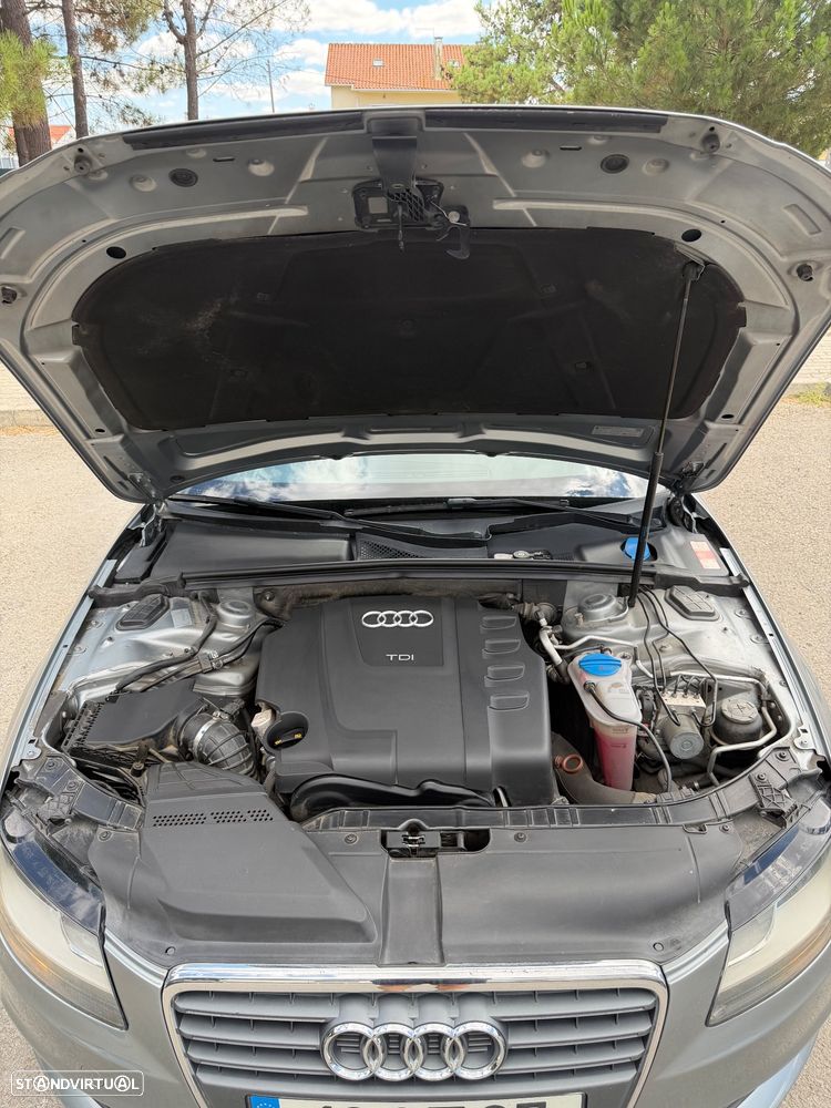 Audi A4 Avant 2.0 TDI - 14