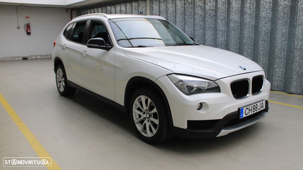 BMW X1 sDrive18d Sport Line - 8