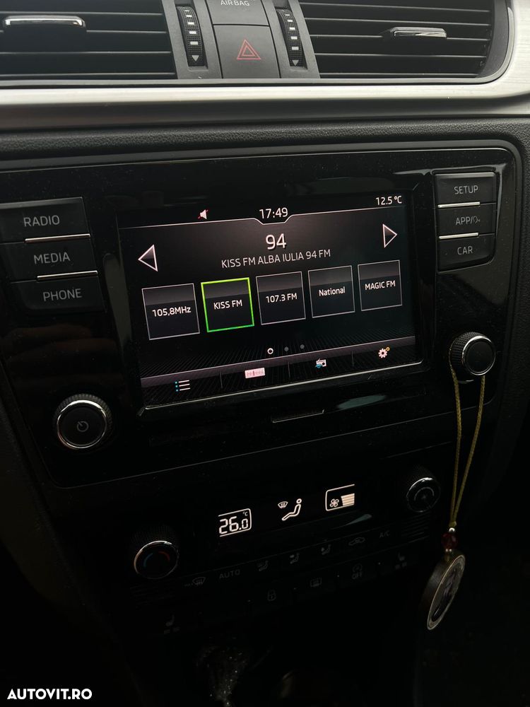 Skoda RAPID 1.0 TSI Avantaj - 7