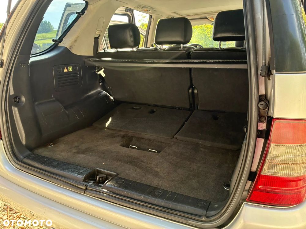 Mercedes-Benz ML - 22