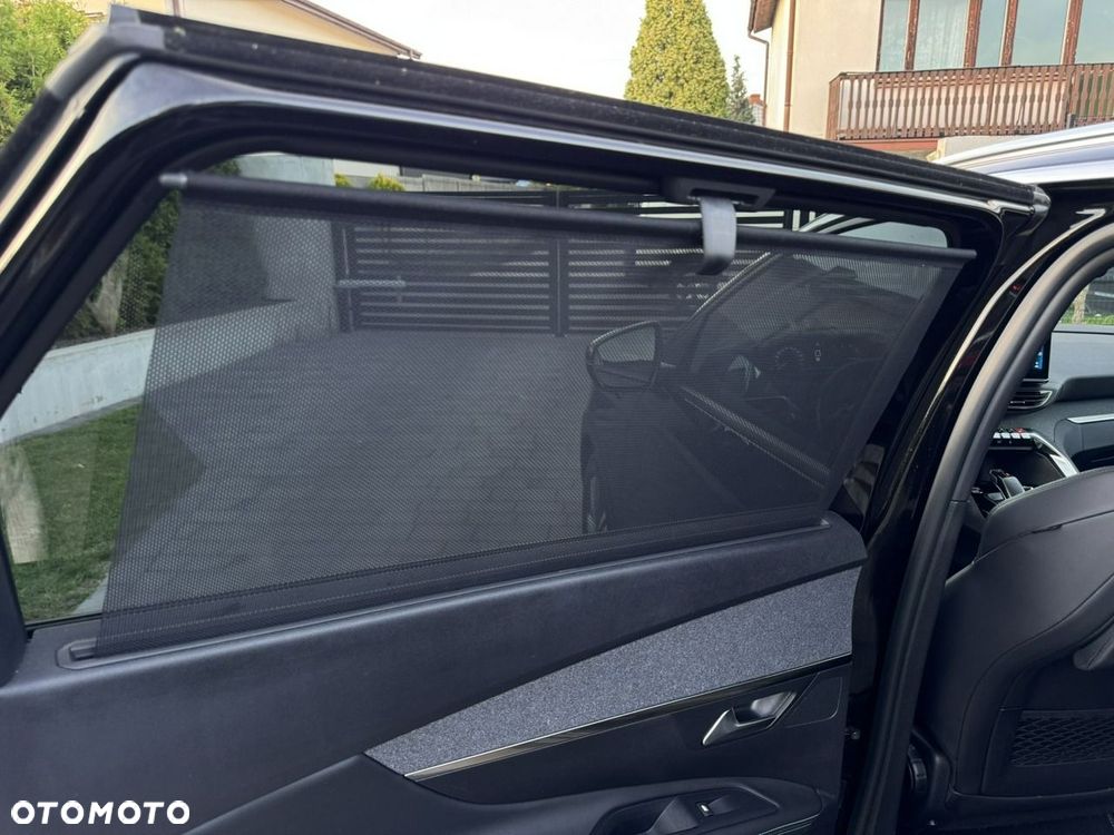 Peugeot 5008 2.0 BlueHDI GT S&S EAT8 - 17