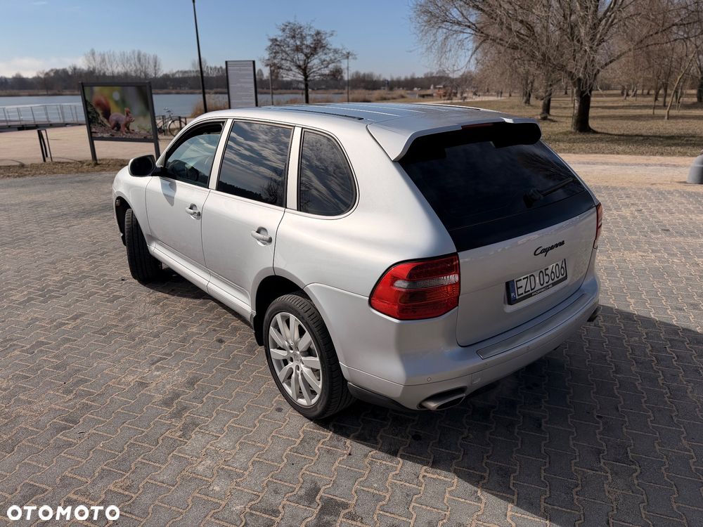 Porsche Cayenne Tiptronic S - 3