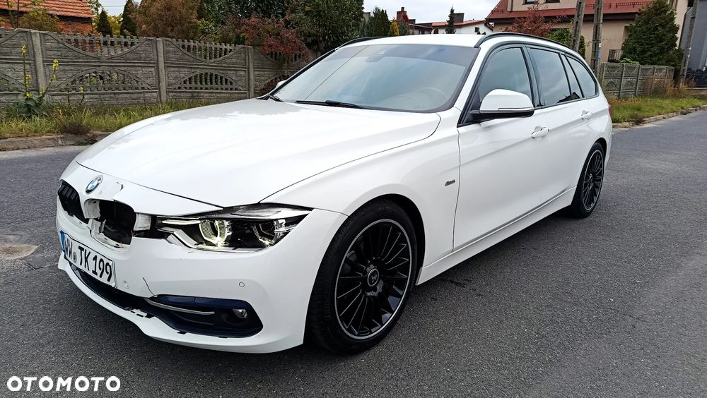 BMW Seria 3 320d Sport - 31