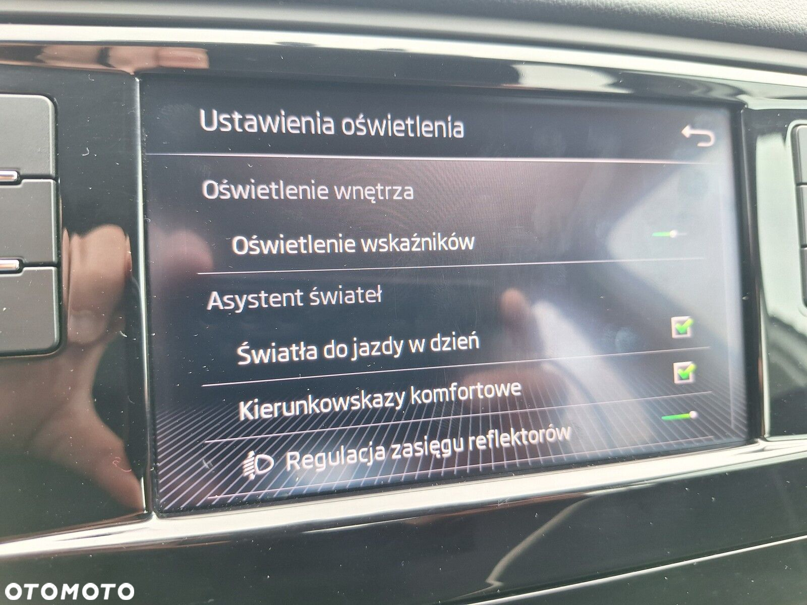 Skoda Octavia 1.5 TSI ACT Active - 28