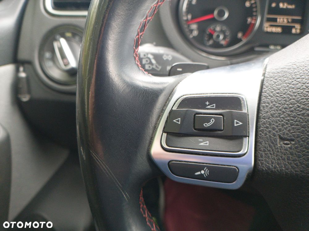 Volkswagen Polo 1.4 DSG GTI - 20