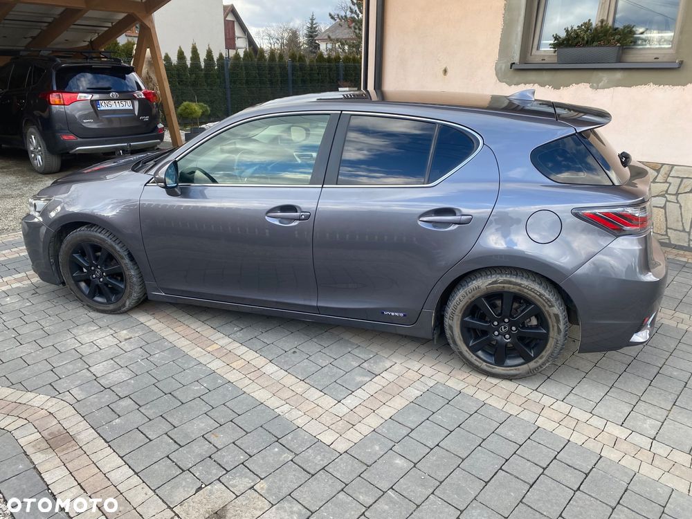 Lexus CT ver-200h-comfort - 4