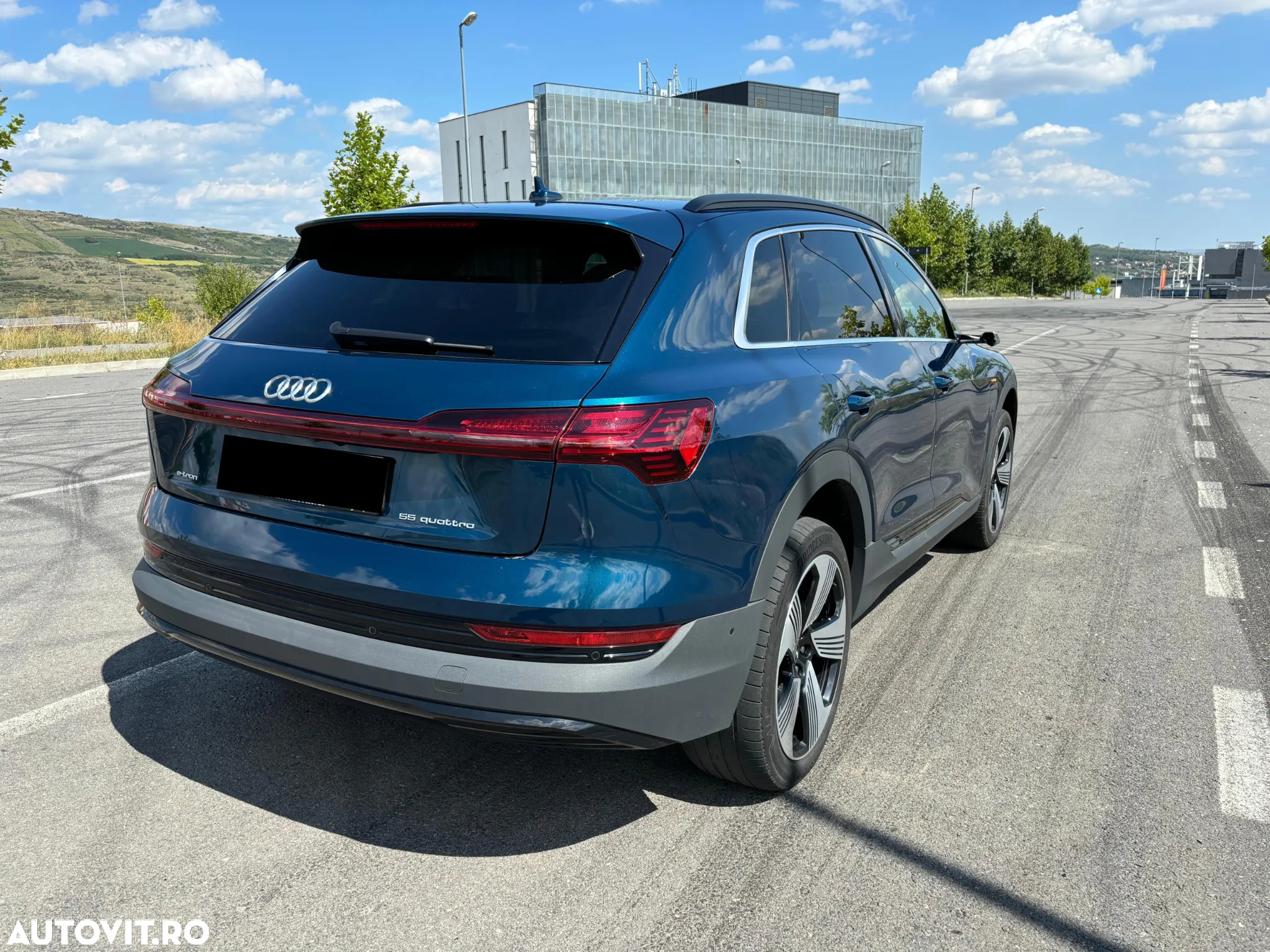 Audi e-tron 55 quattro advanced - 3