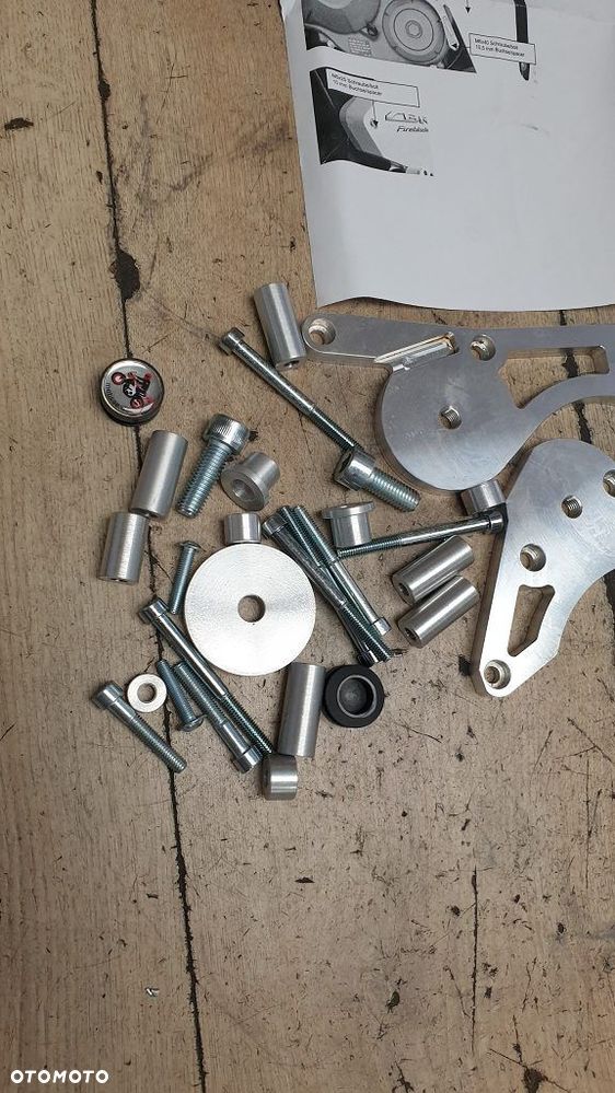 Nakładki na pokrywy silnika Honda CBR Fireblade - 3