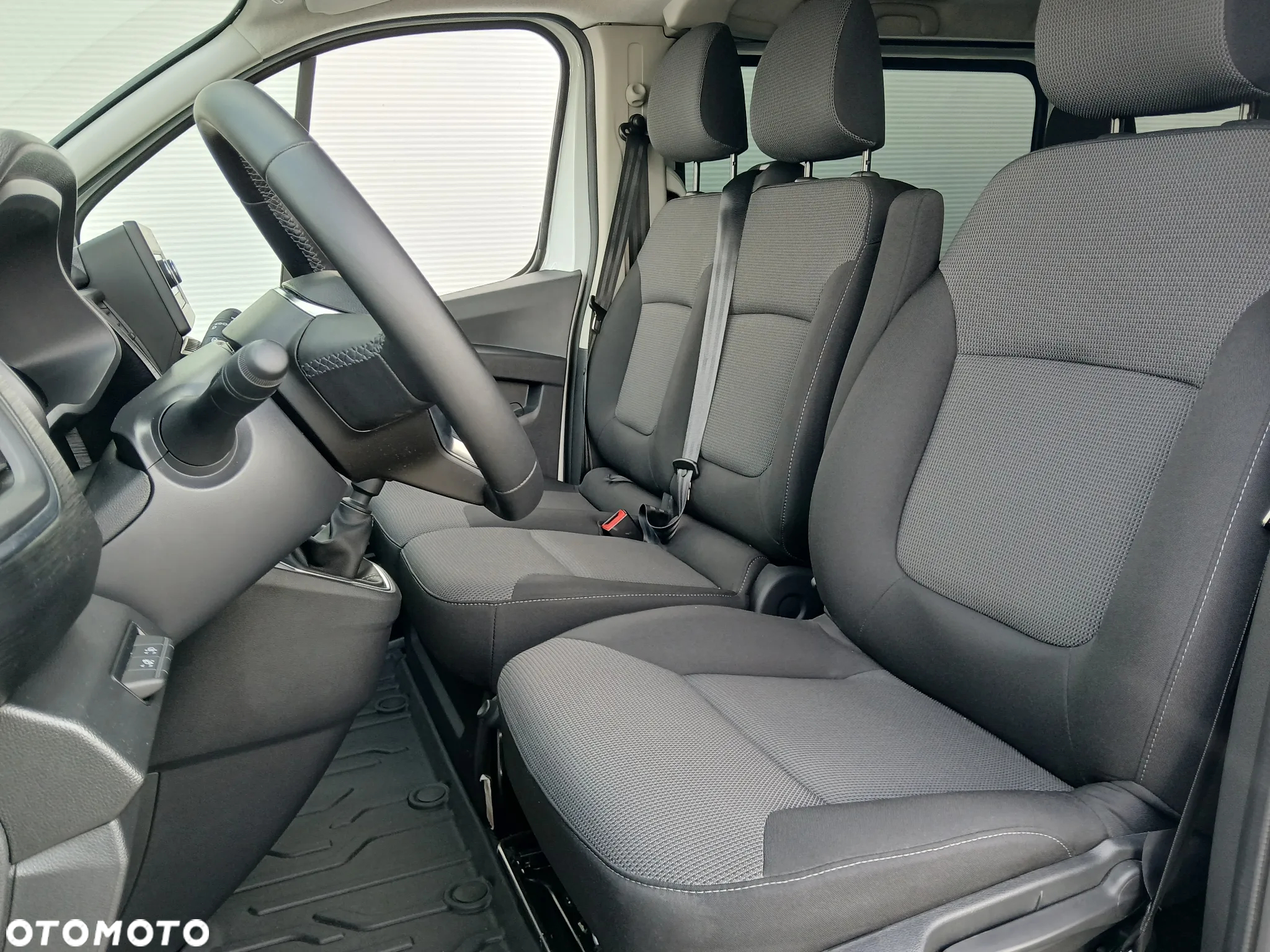 Renault Trafic Kombi 2.0 Blue dCi L2 Equilibre - 18