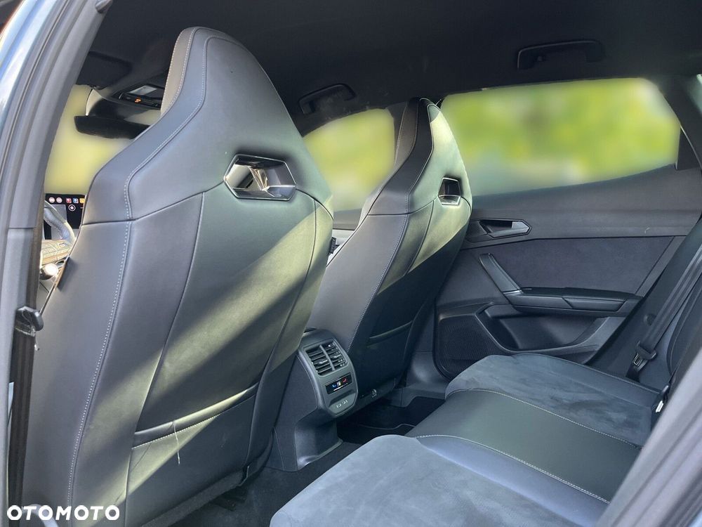 Cupra Formentor 1.5 eTSI mHEV DSG - 38