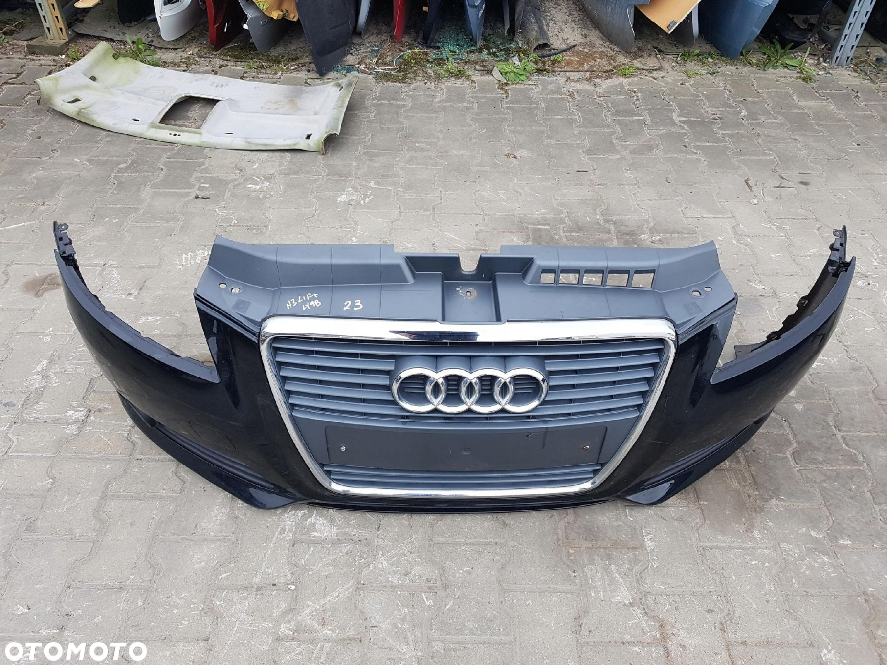 AUDI A3 8P LIFT 08-12r ZDERZAK PRZÓD GRILL LY9B - 2