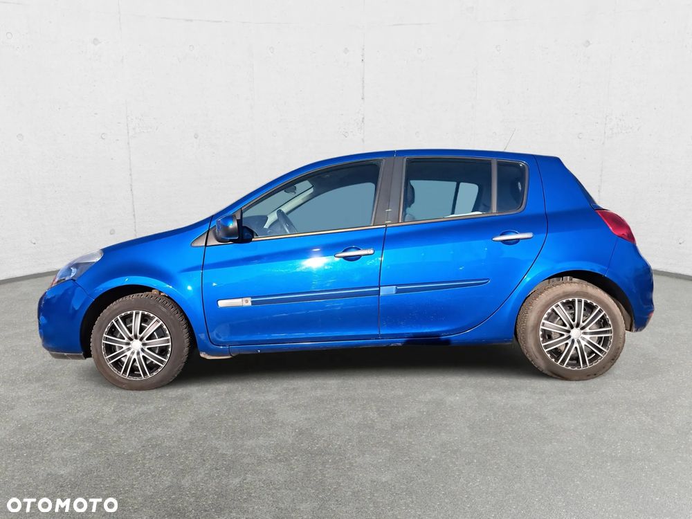 Renault Clio 1.2 16V Alize - 8