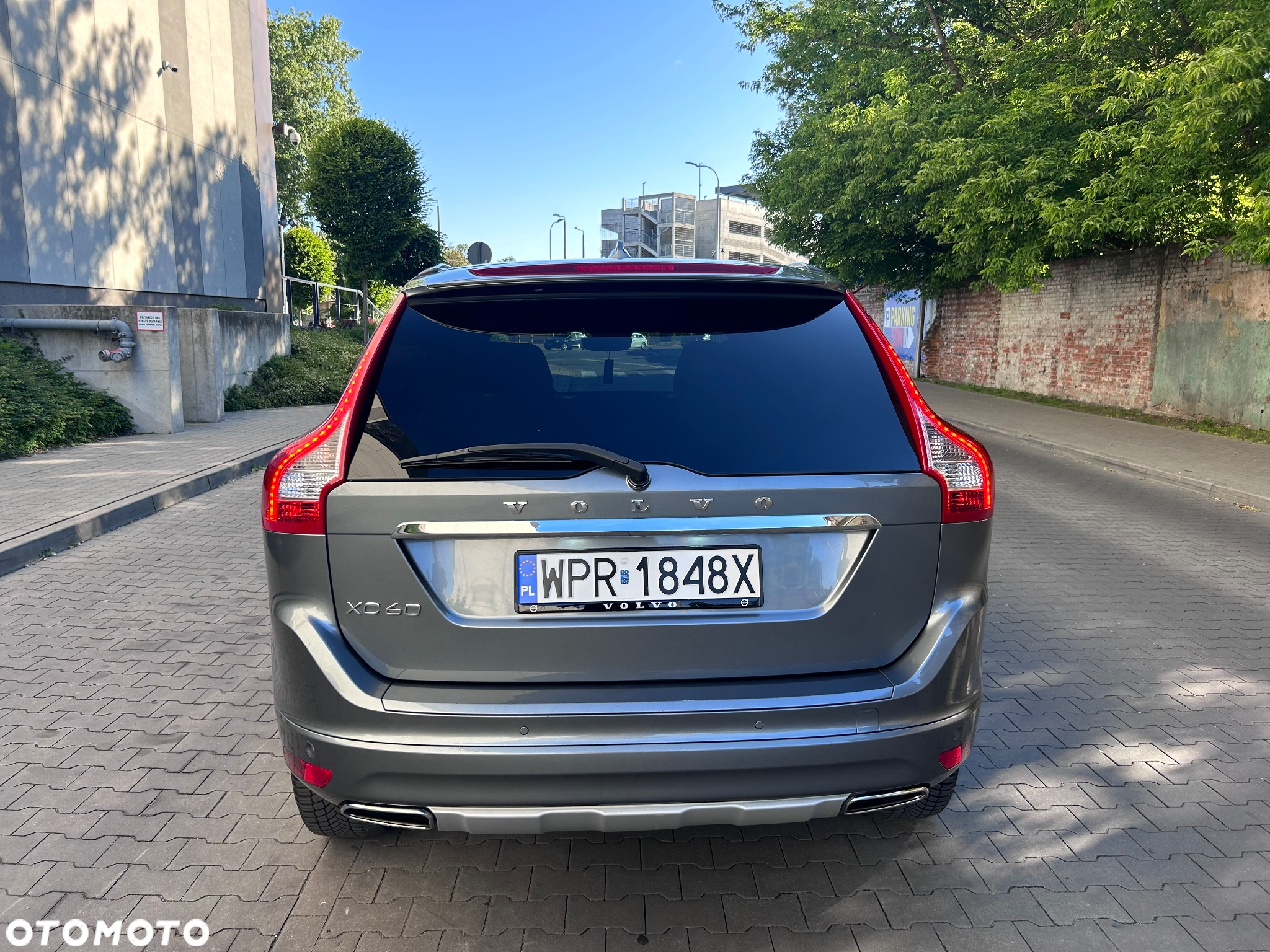 Volvo XC 60 D3 Drive-E Momentum - 20