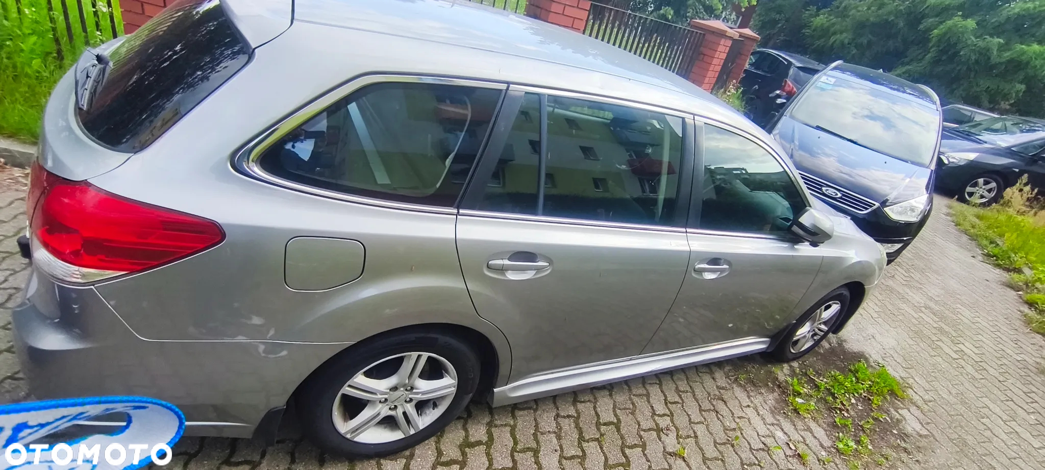 Subaru Legacy - 8