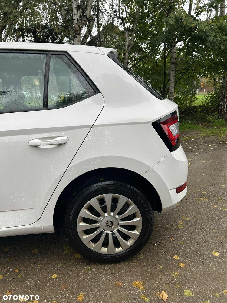 Skoda Fabia - 11