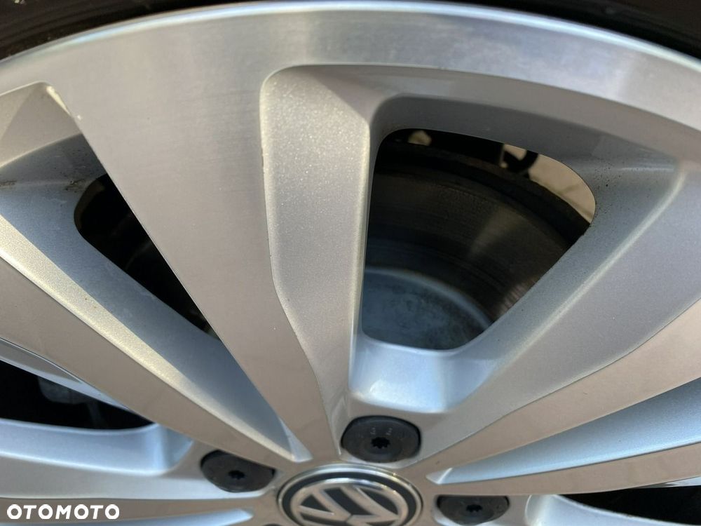 Volkswagen Golf 1.5 TSI BMT Comfortline - 35