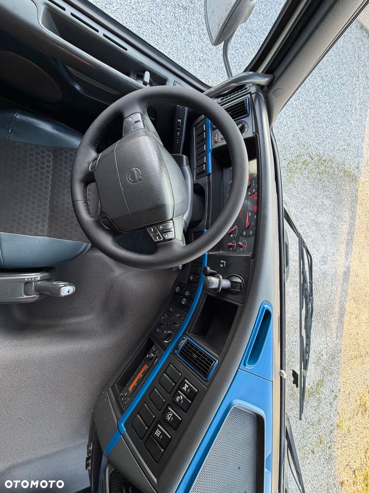 Volvo FMX - 18