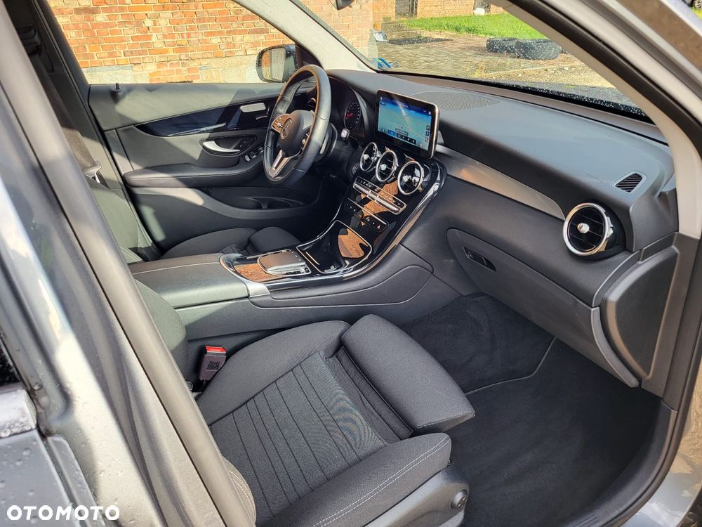 Mercedes-Benz GLC 220 d 4Matic 9G-TRONIC Exclusive - 14