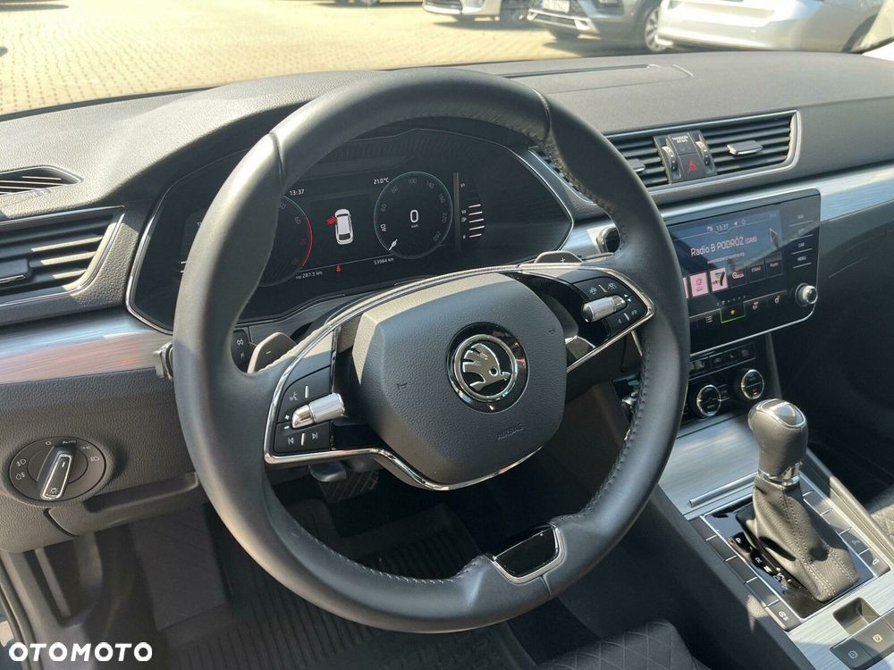 Skoda Superb 1.5 TSI Ambition DSG - 11