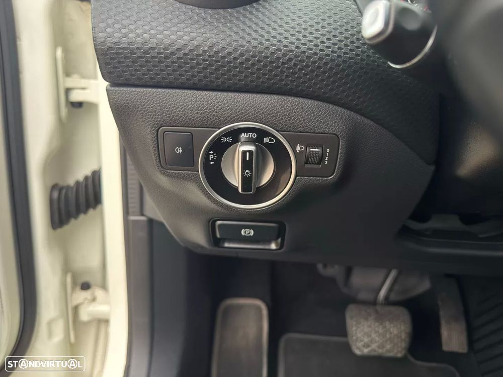 Mercedes-Benz A 180 CDI BE Style Aut. - 40