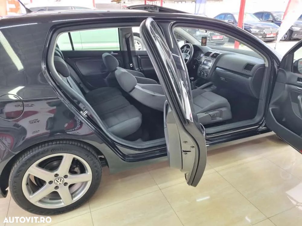 Volkswagen Golf 1.4 TSI GT Sport - 24