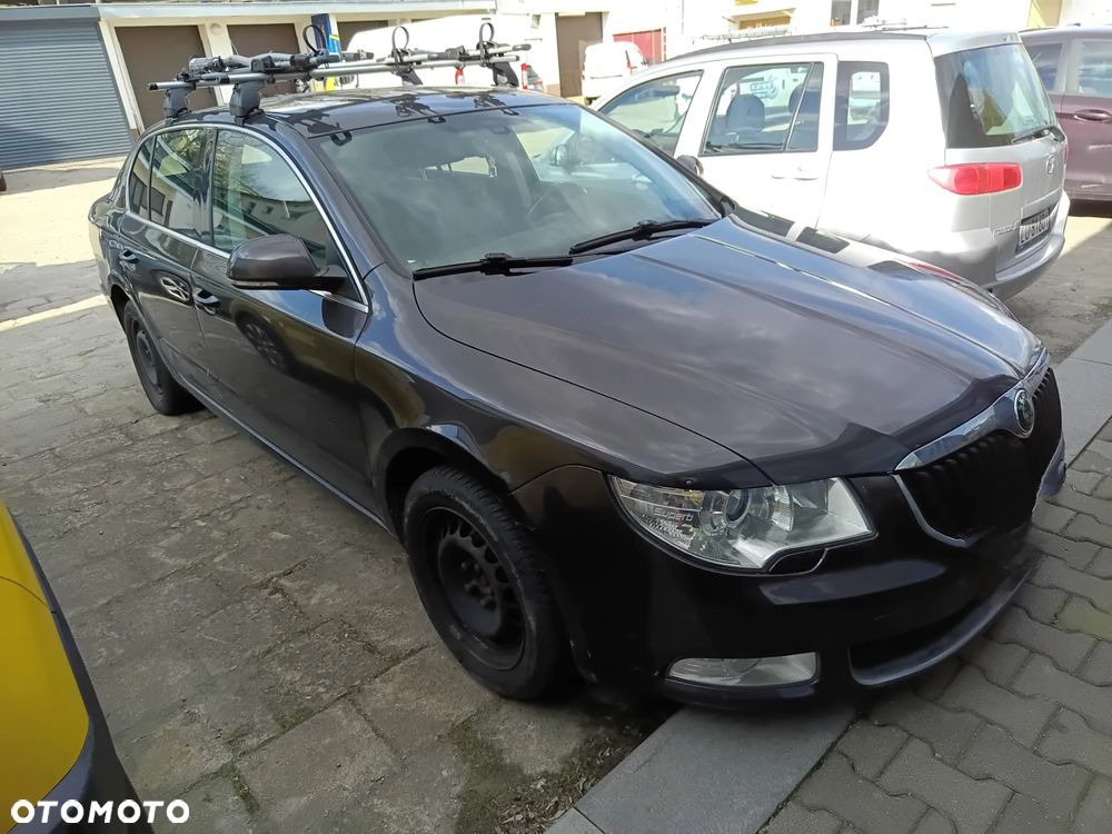 Skoda Superb 2.0 TDI Ambition - 2