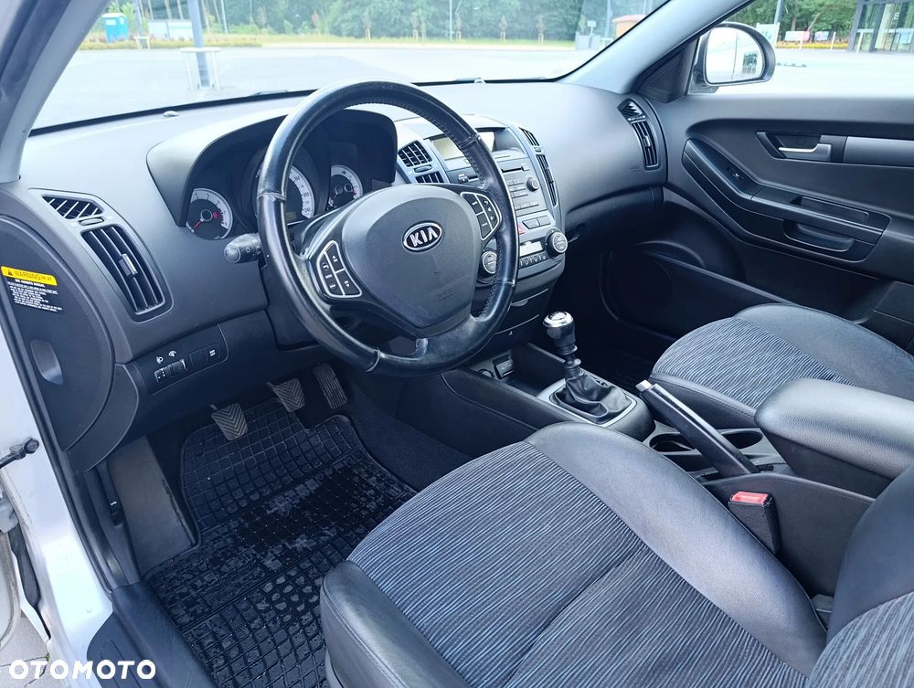 Kia ProCeed 1.6 CVVT LX - 7