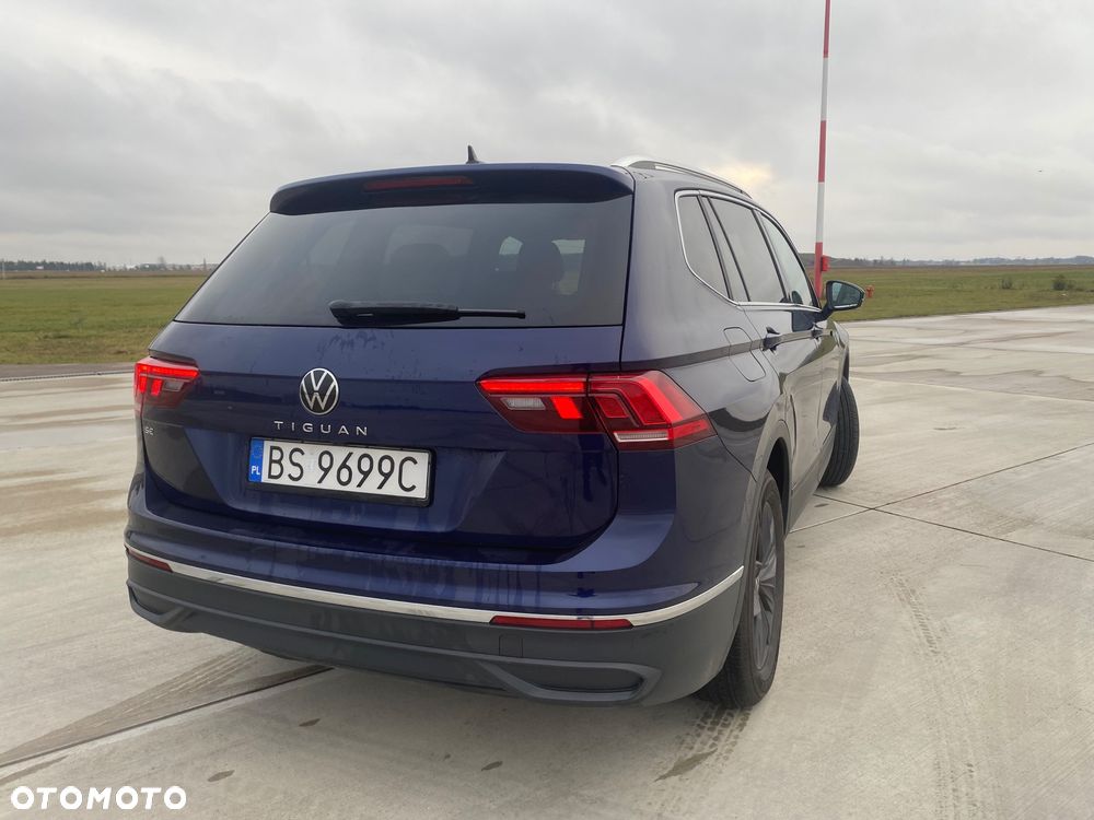 Volkswagen Tiguan Allspace - 8